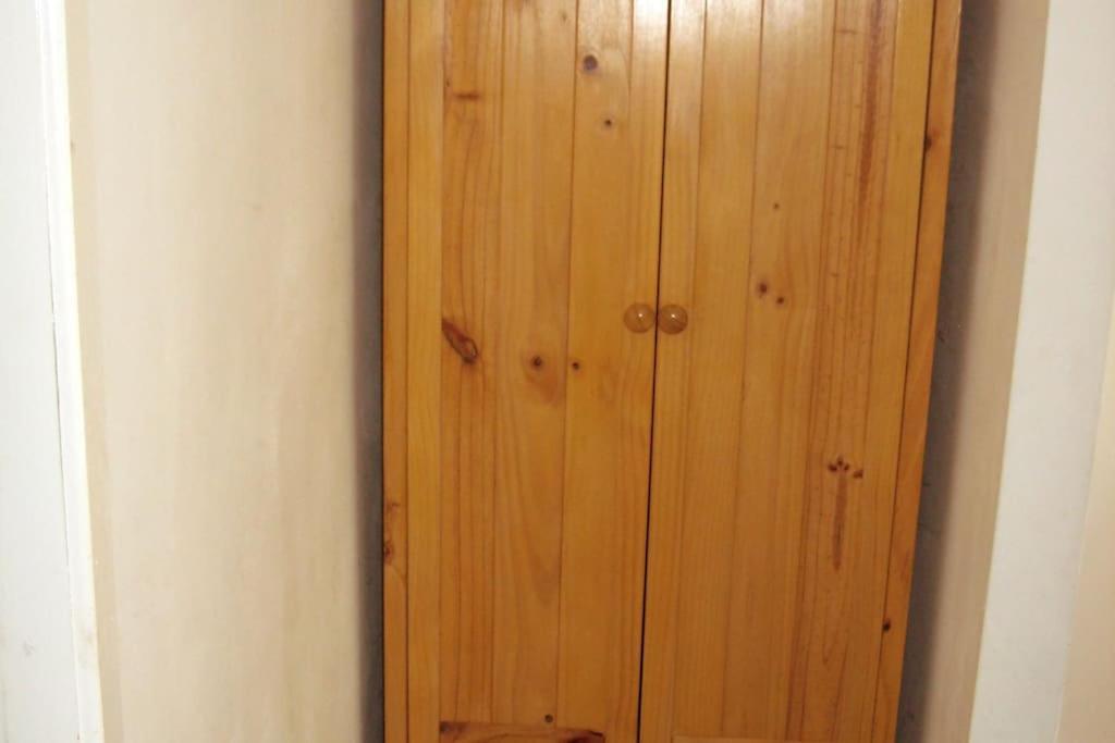 Welsh Holiday Home Sleeps 5 Close To Beaches & Mountains Nantlle Exterior photo