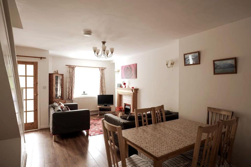 Welsh Holiday Home Sleeps 5 Close To Beaches & Mountains Nantlle Exterior photo