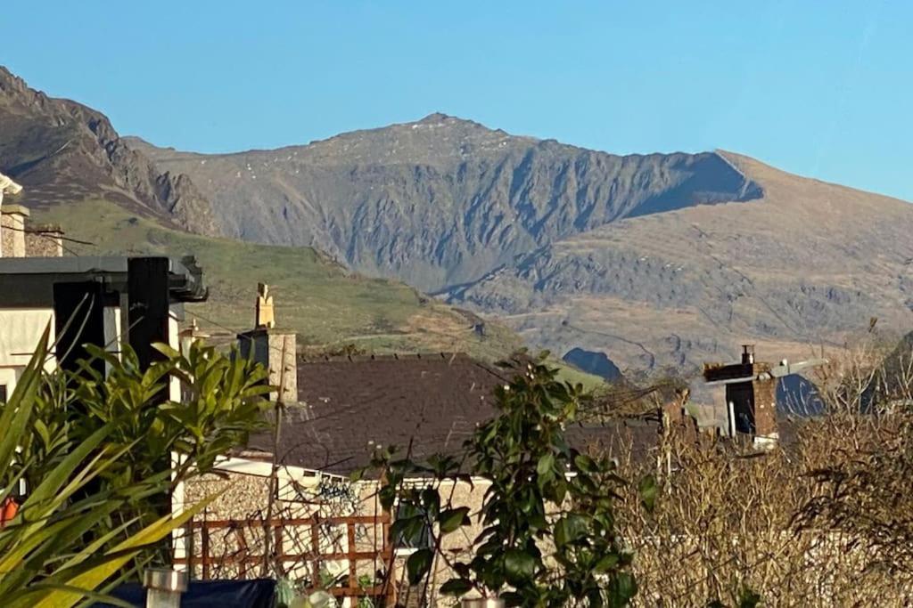 Welsh Holiday Home Sleeps 5 Close To Beaches & Mountains Nantlle Exterior photo