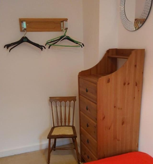 Welsh Holiday Home Sleeps 5 Close To Beaches & Mountains Nantlle Exterior photo