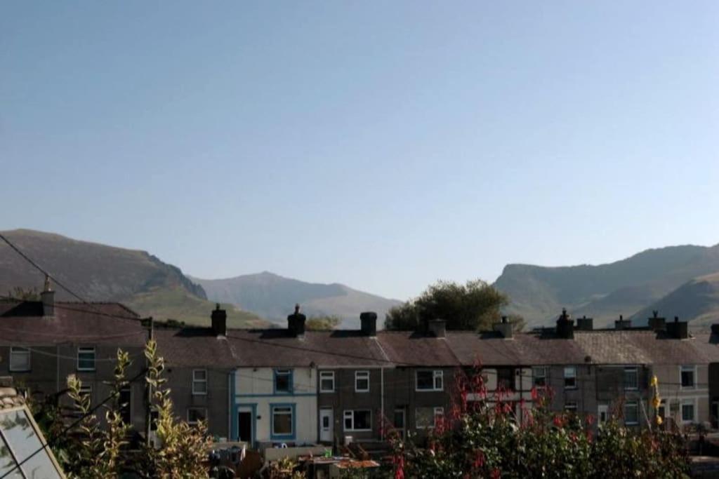 Welsh Holiday Home Sleeps 5 Close To Beaches & Mountains Nantlle Exterior photo